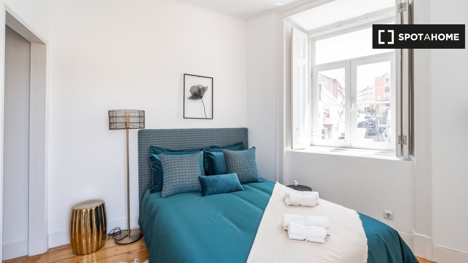 Apartment Lisbon, 2 beds — photo 19
