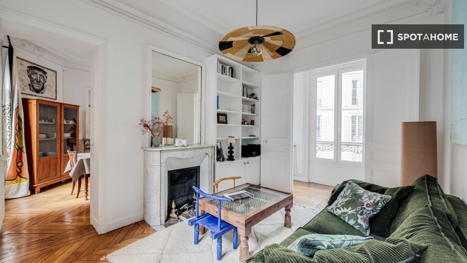 Apartment Paris, 2 beds, 68m² — photo 8