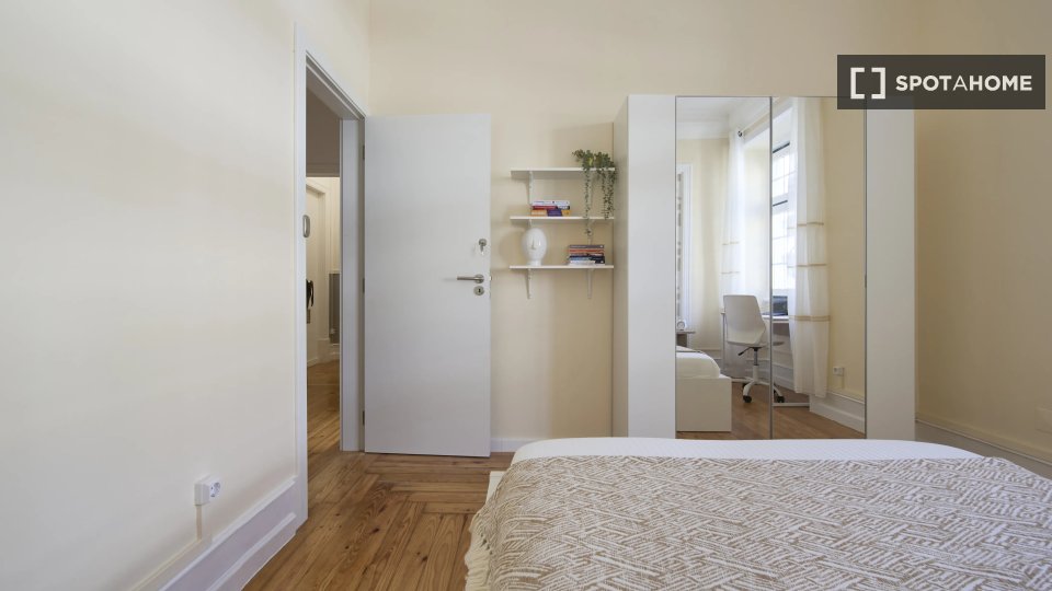 Double room Lisbon, 10 beds — photo 5