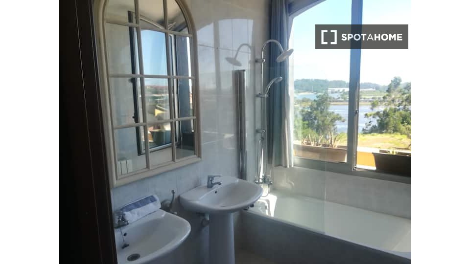 Apartment Santander, 3 beds, 228m² — photo 18