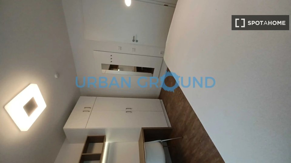 Double room Berlin, 1 bed, 11m² — photo 8