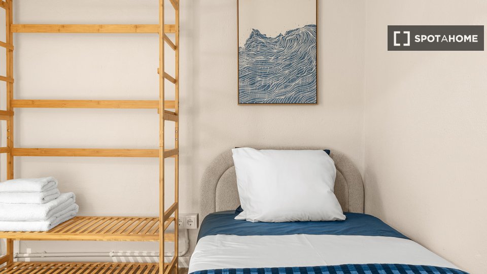 Apartment Lisbon, 1 bed — photo 30