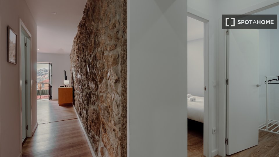 Apartment Porto, 4 beds, 160m² — photo 3