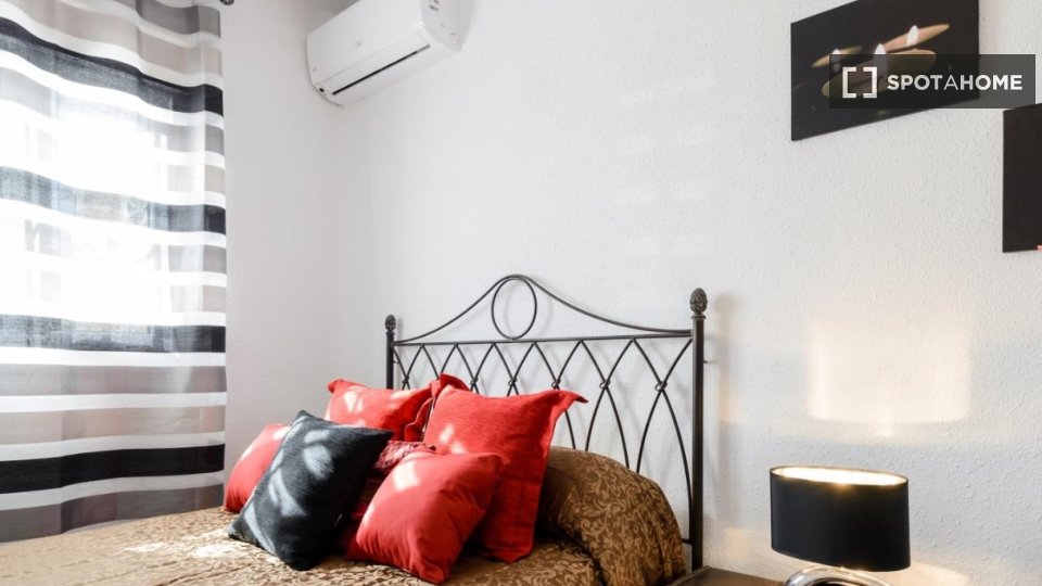 Apartment Madrid, 2 beds — photo 7