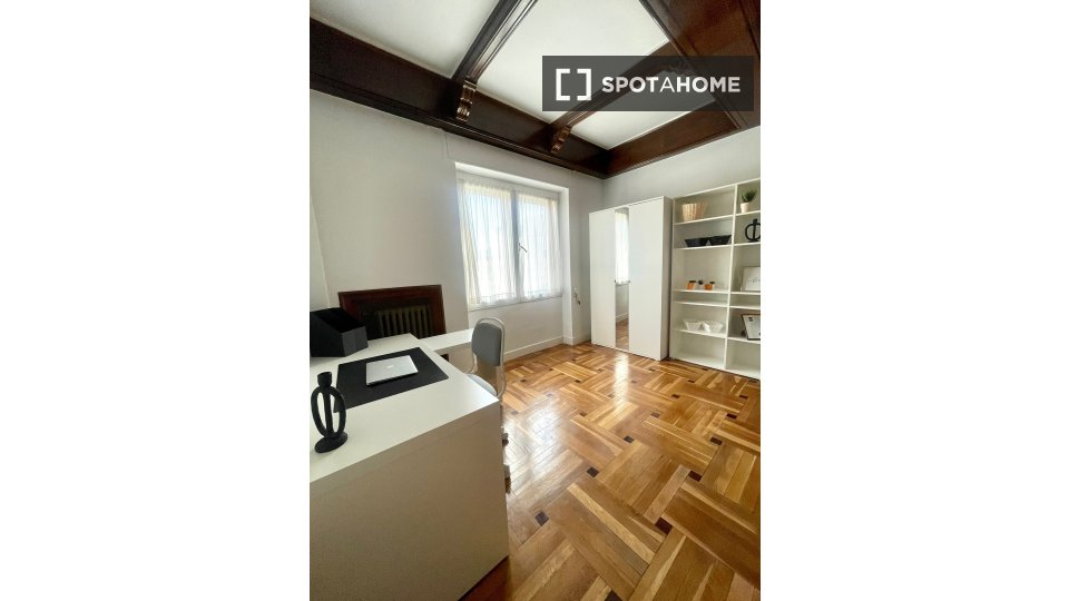 Double room Madrid, 7 beds — photo 2