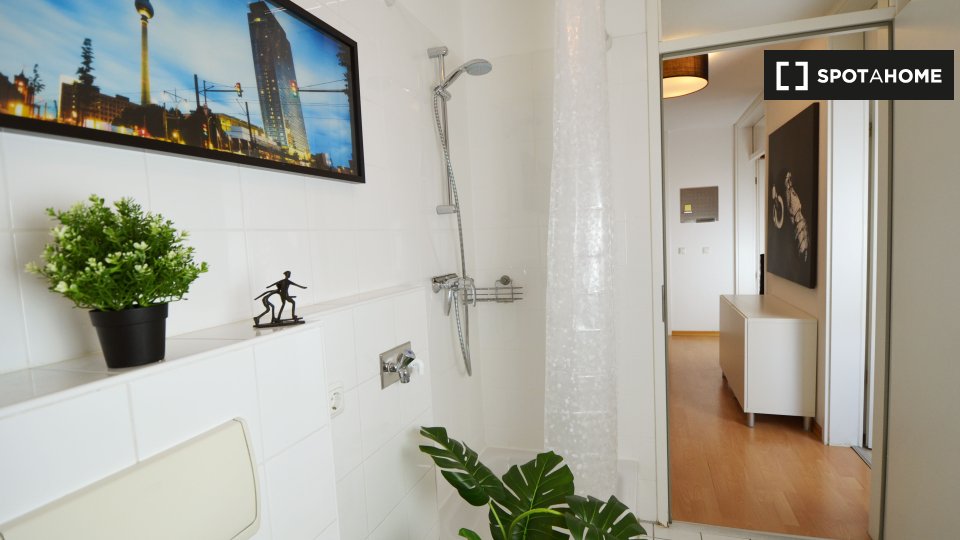 Apartment Berlin, 2 beds, 83m² — photo 14