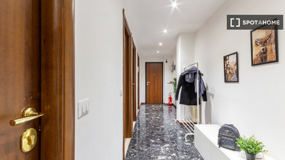 Apartment Milan, 4 beds, 120m² — photo 21
