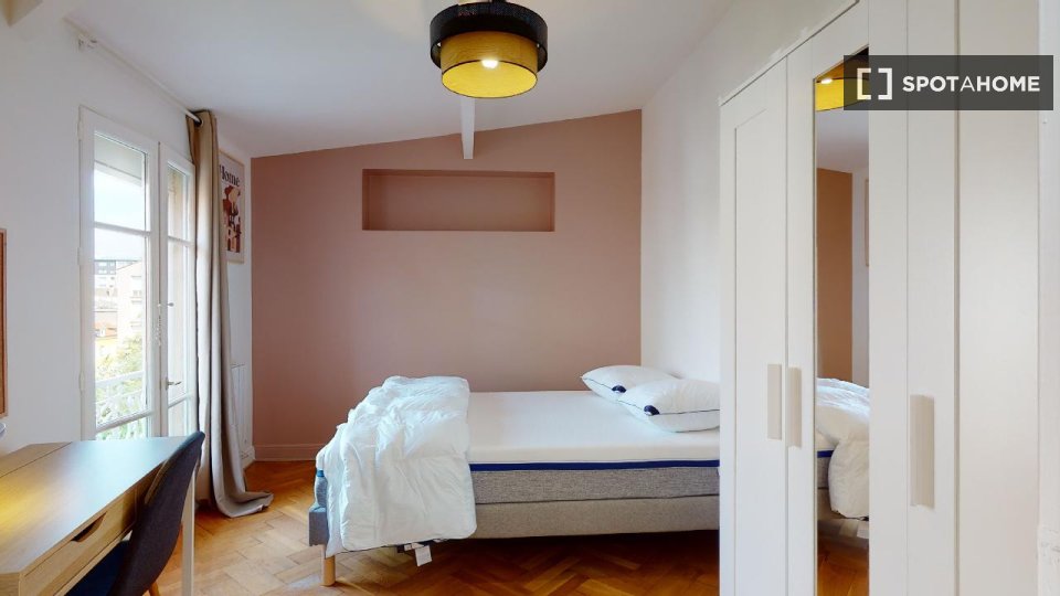 Double room Paris, 12 beds — photo 1