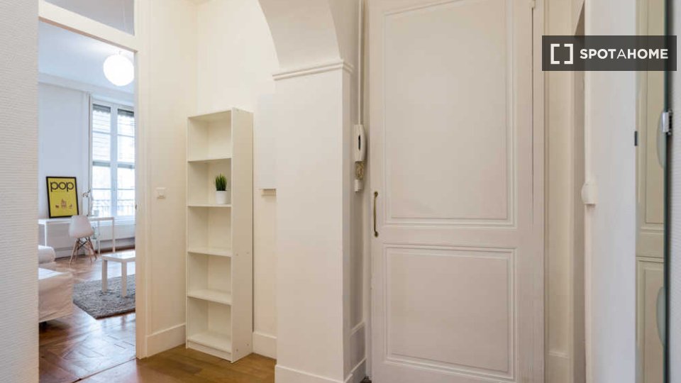 Double room Lyon, 4 beds, 130m² — photo 7