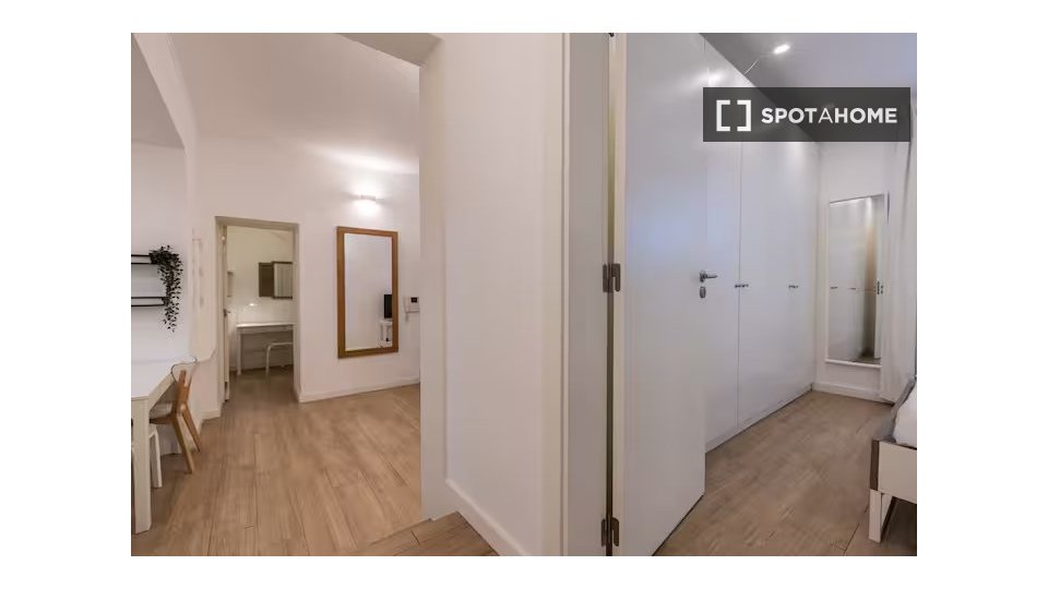 Apartment Lisbon, 2 beds — photo 11
