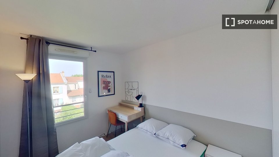 Double room Paris, 12 beds — photo 4