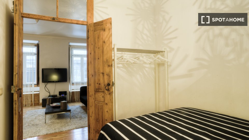 Apartment mono Lisbon, 55m² — photo 13