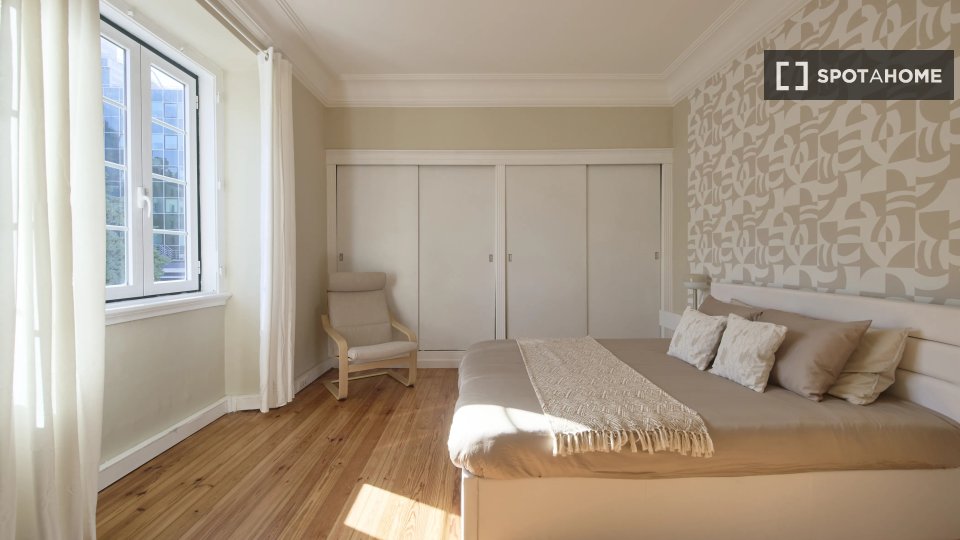 Double room Lisbon, 10 beds — photo 11