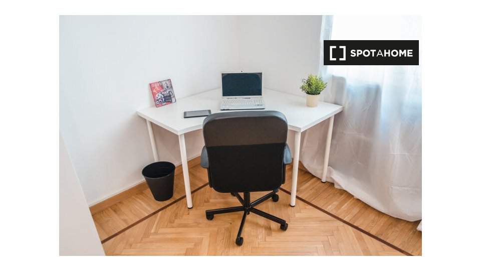 Double room Turin, 4 beds — photo 13