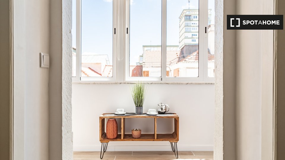 Apartment Lisbon, 2 beds — photo 10