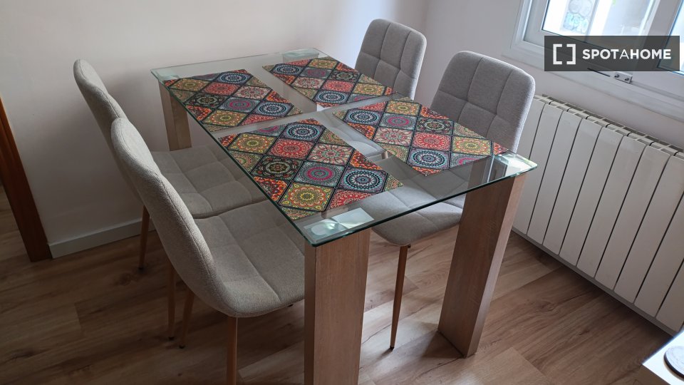 Apartment Barcelona, 2 beds, 60m² — photo 2