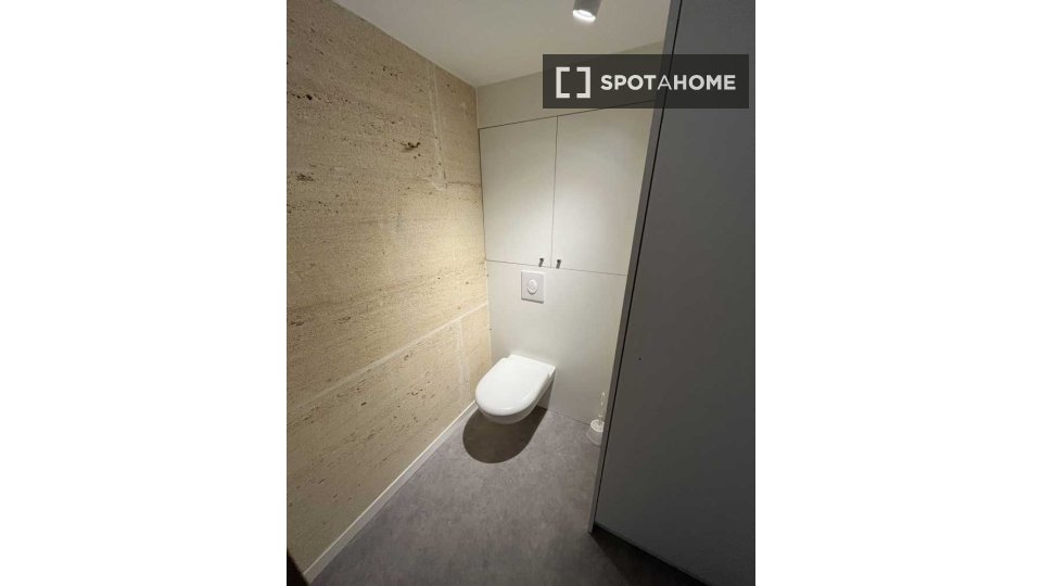 Double room Lyon, 6 beds, 110m² — photo 9