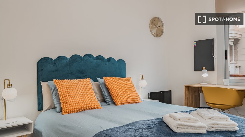 Double room Barcelona, 6 beds, 120m² — photo 88