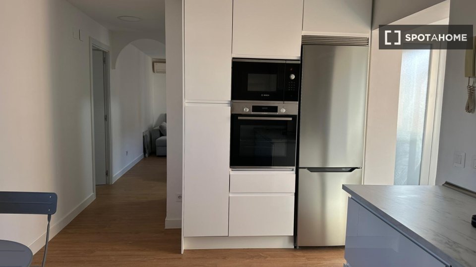 Apartment Madrid, 1 bed, 59m² — photo 4