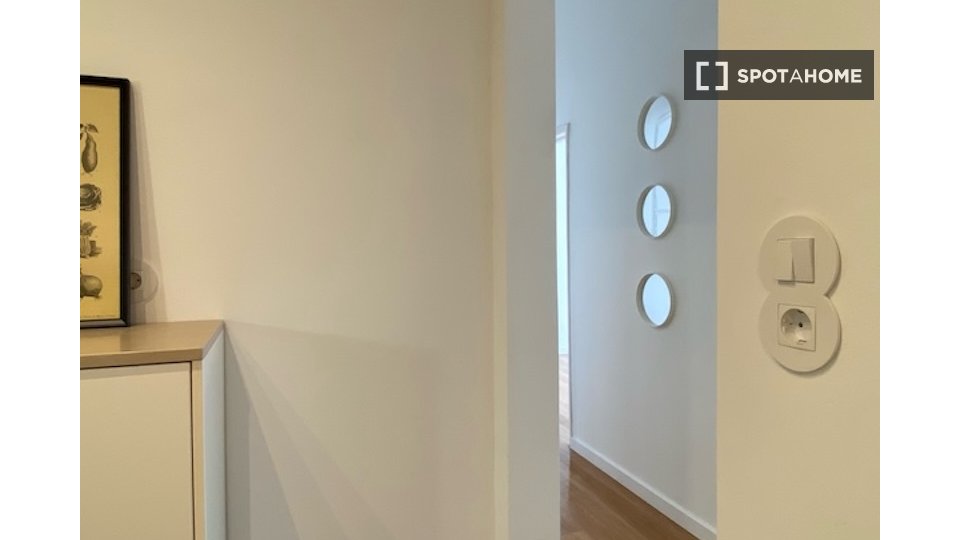 Apartment Lisbon, 2 beds — photo 28