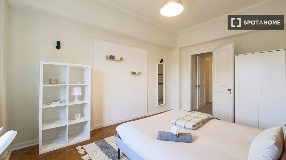 Double room Lisbon, 7 beds — photo 15