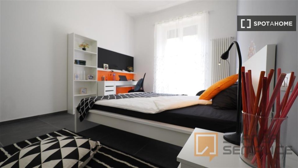 Double room Turin, 6 beds — photo 16