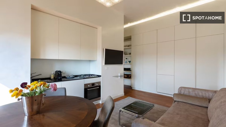 Apartment Milan, 1 bed — photo 11