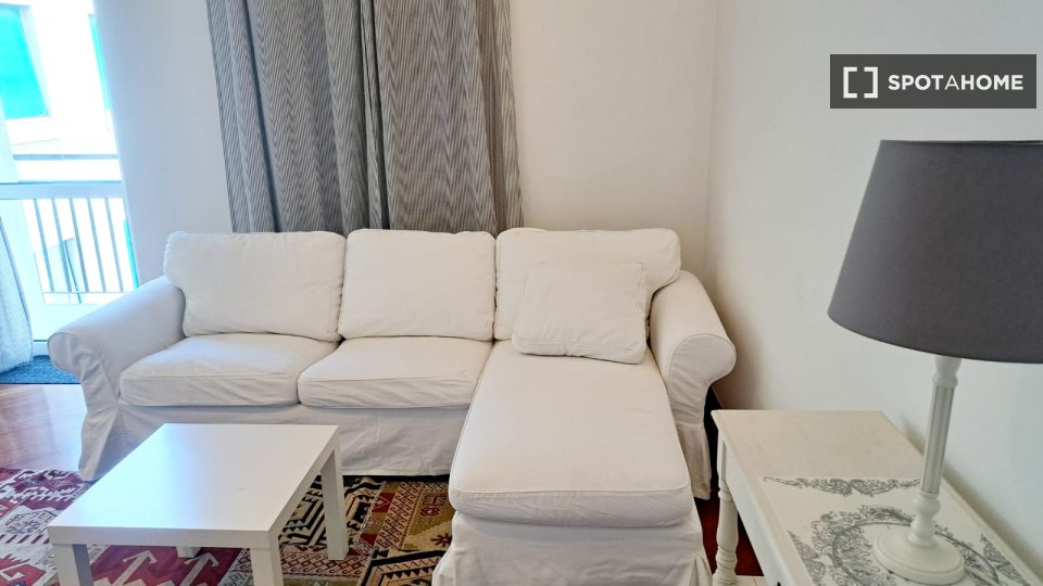 Apartment Milan, 1 bed, 80m² — photo 4
