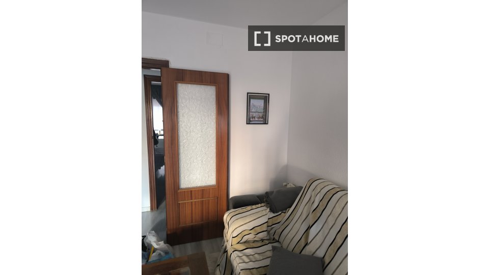Double room Granada, 3 beds — photo 21