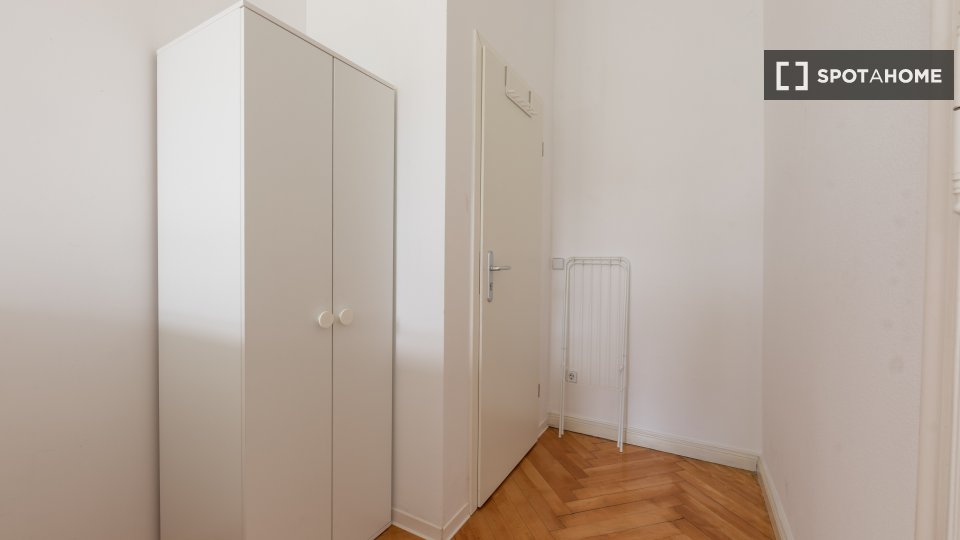 Double room Berlin, 5 beds — photo 22