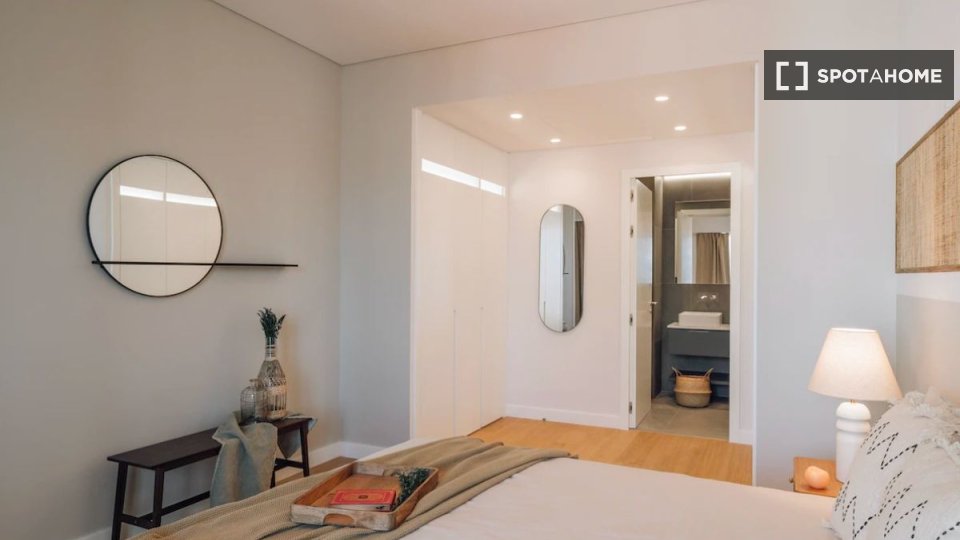 Apartment Lisbon, 1 bed — photo 3