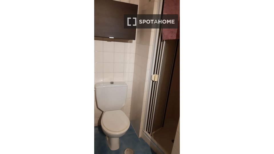Double room Cartagena, 3 beds, 95m² — photo 1