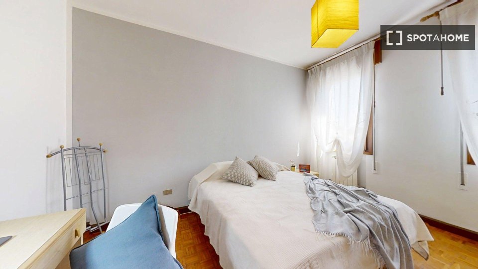 Double room Padua, 3 beds — photo 5