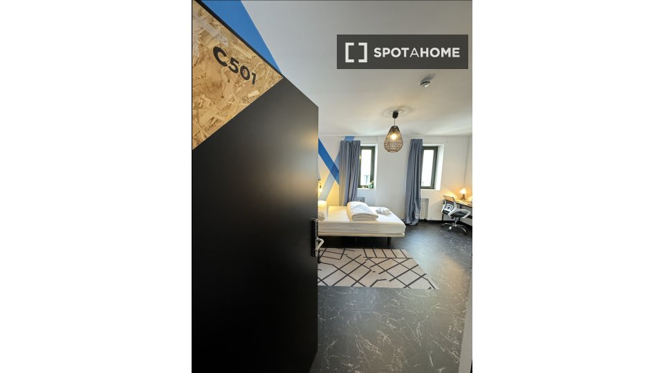 Double room Madrid, 20 beds, 5000m² — photo 16
