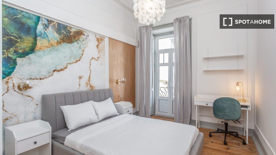 Double room Lisbon, 6 beds — photo 14