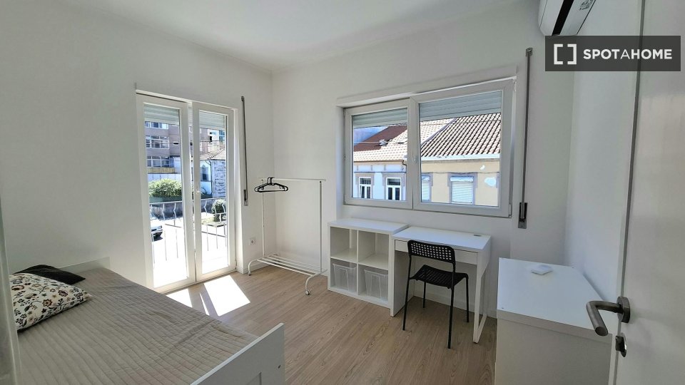 Double room Porto, 4 beds — photo 3