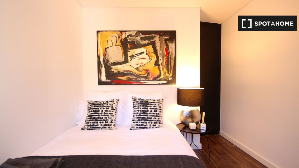 Apartment Lisbon, 2 beds — photo 11
