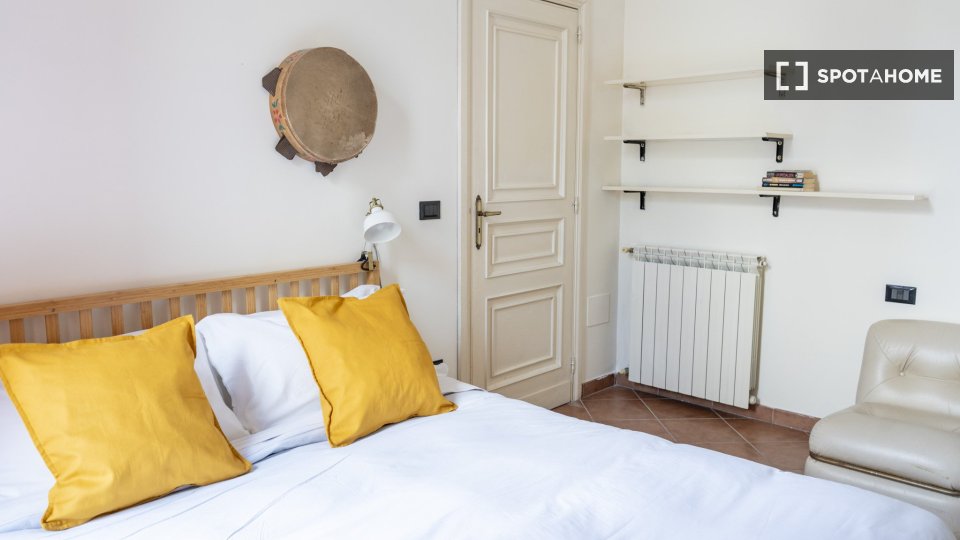 Apartment Naples, 4 beds — photo 8