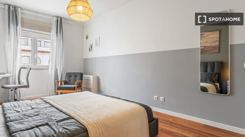 Double room Lisbon, 9 beds — photo 4