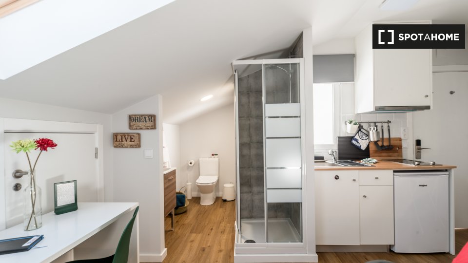 Apartment mono Lisbon, 18m² — photo 6