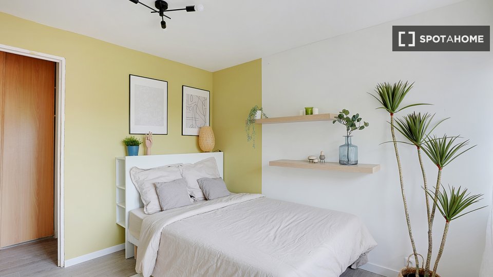 Double room Paris, 2 beds — photo 8