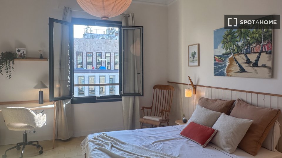 Double room Barcelona, 8 beds, 250m² — photo 39