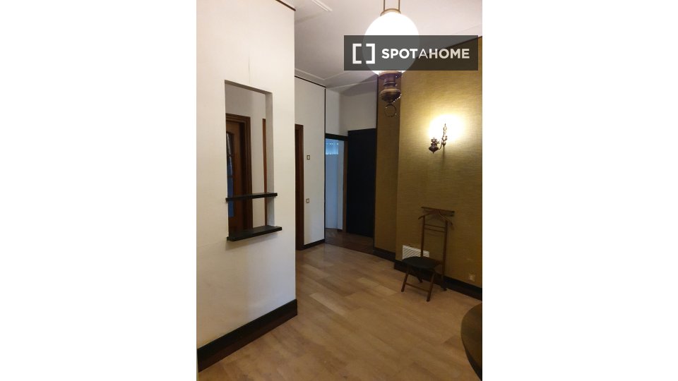 Double room Turin, 4 beds, 122m² — photo 4