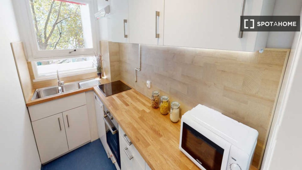Double room Paris, 4 beds, 70m² — photo 8