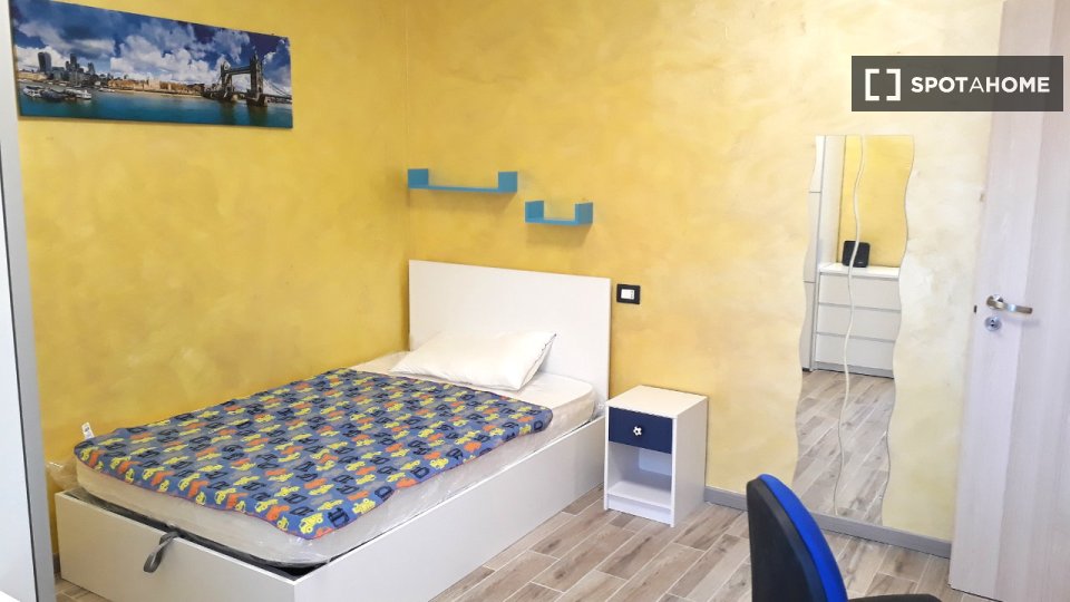 Double room Turin, 2 beds, 70m² — photo 9