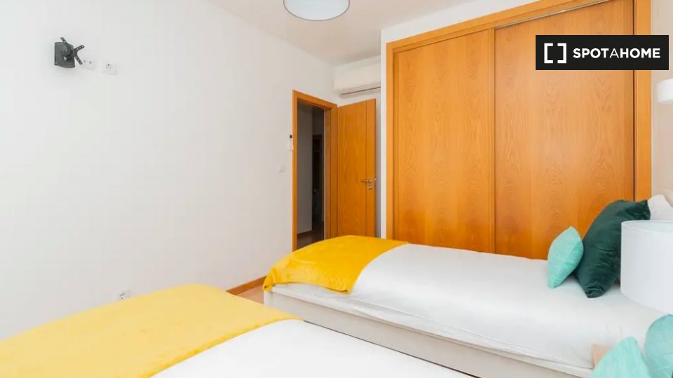 Apartment Lisbon, 3 beds — photo 12