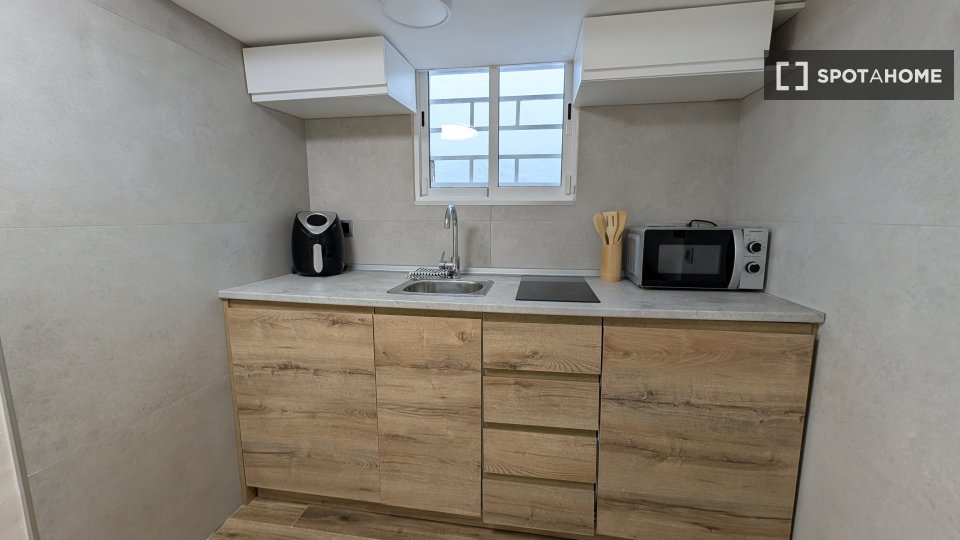 Apartment Madrid, 1 bed, 35m² — photo 11