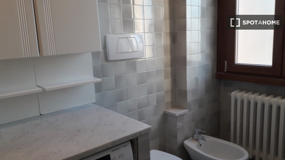 Apartment Florence, 2 beds, 69m² — photo 5