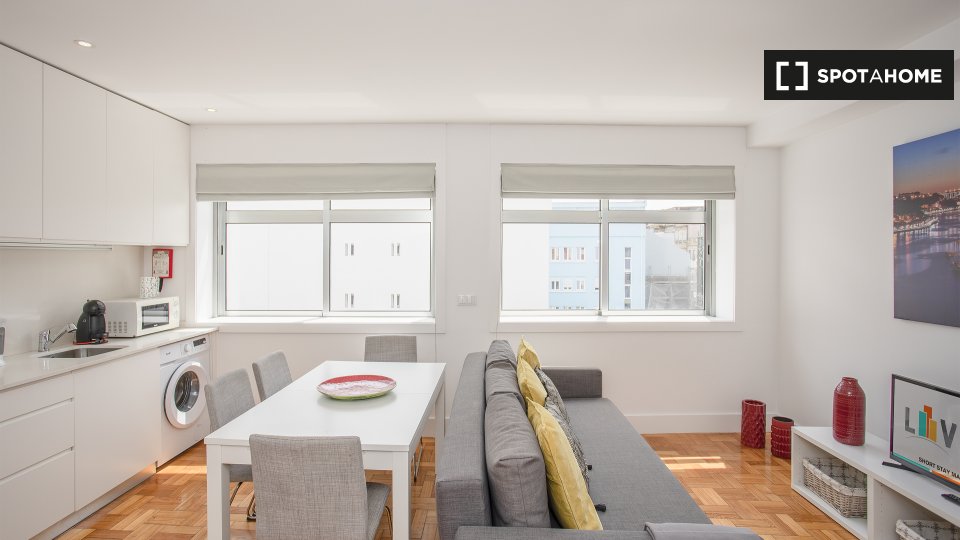 Apartment Porto, 1 bed, 45m² — photo 2