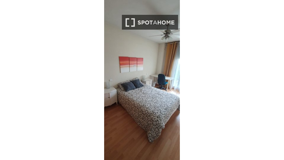 Double room Madrid, 2 beds, 70m² — photo 14